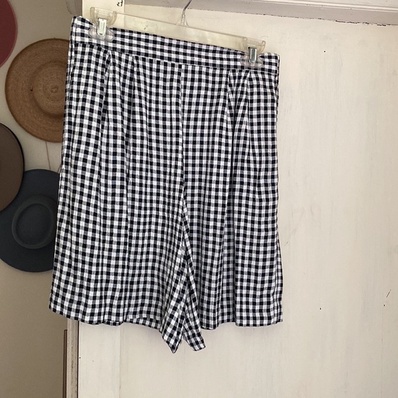 David Hollis - Picture 4 of 7